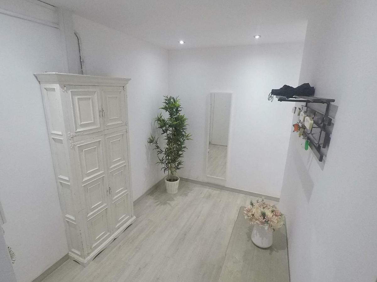 Your Home - Sagrada Familia Apartment バルセロナ エクステリア 写真
